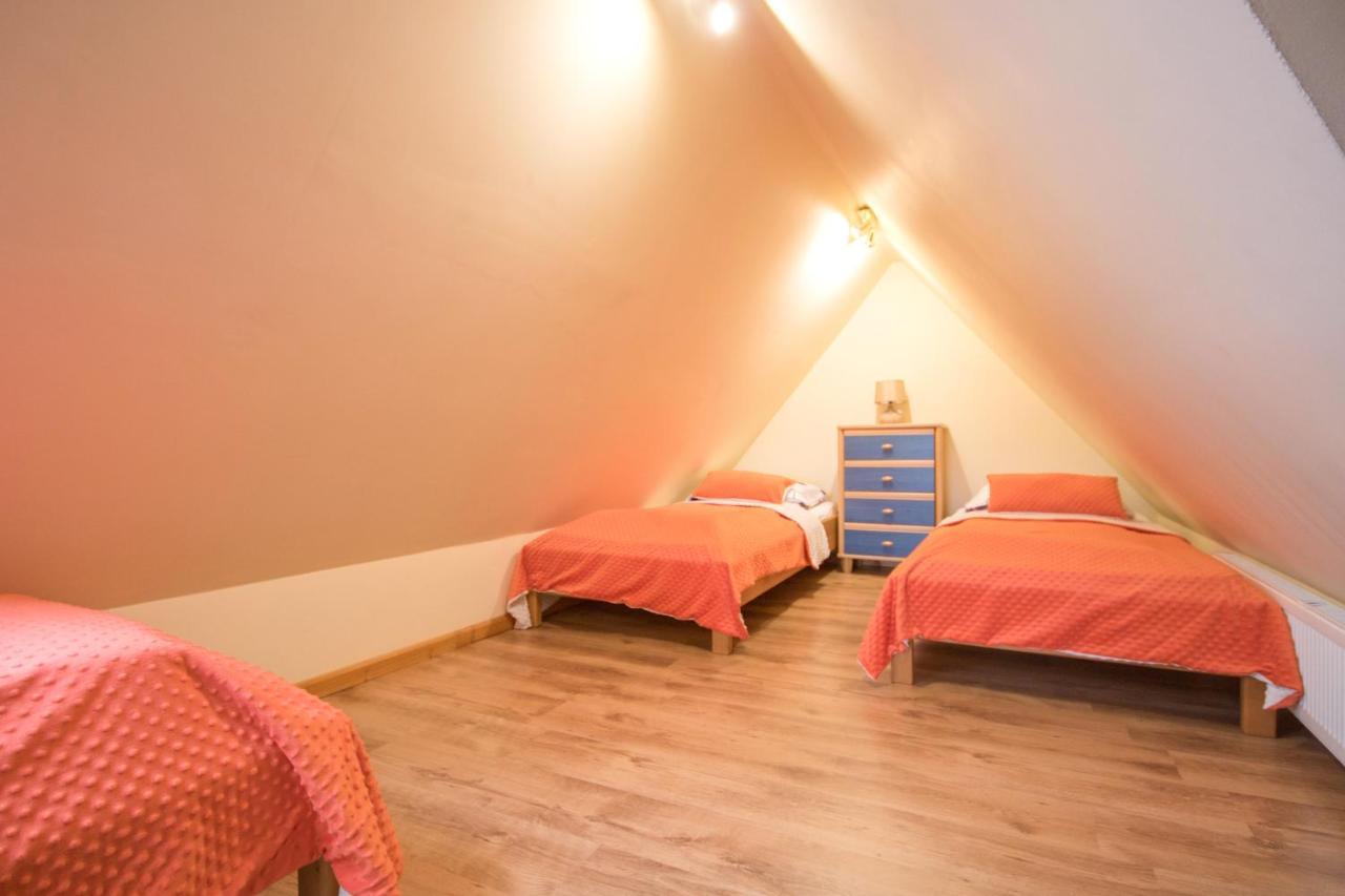 Apartamenty Trojaki Przy Termach - Banska Nizna Exterior photo
